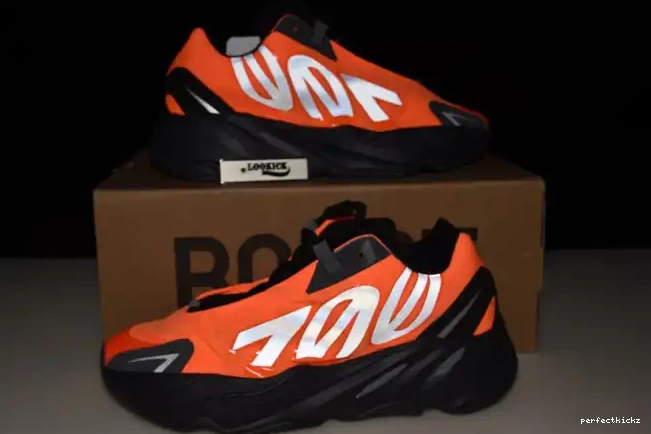 Orange FV3258 MNVN Boost 700 Yeezy Adidas 0513
